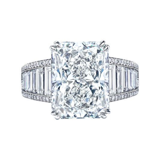 Radiant Cut Diamond with Graduated Trapezoid Diamond Sides