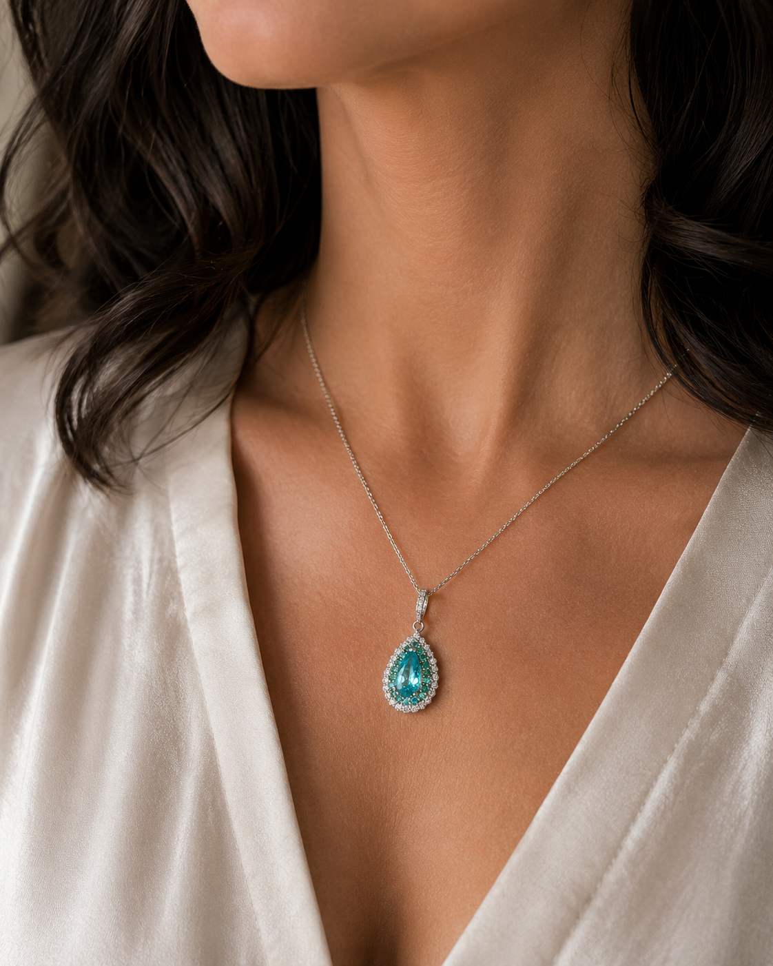 Paraiba Tourmaline & Dimond Pendant